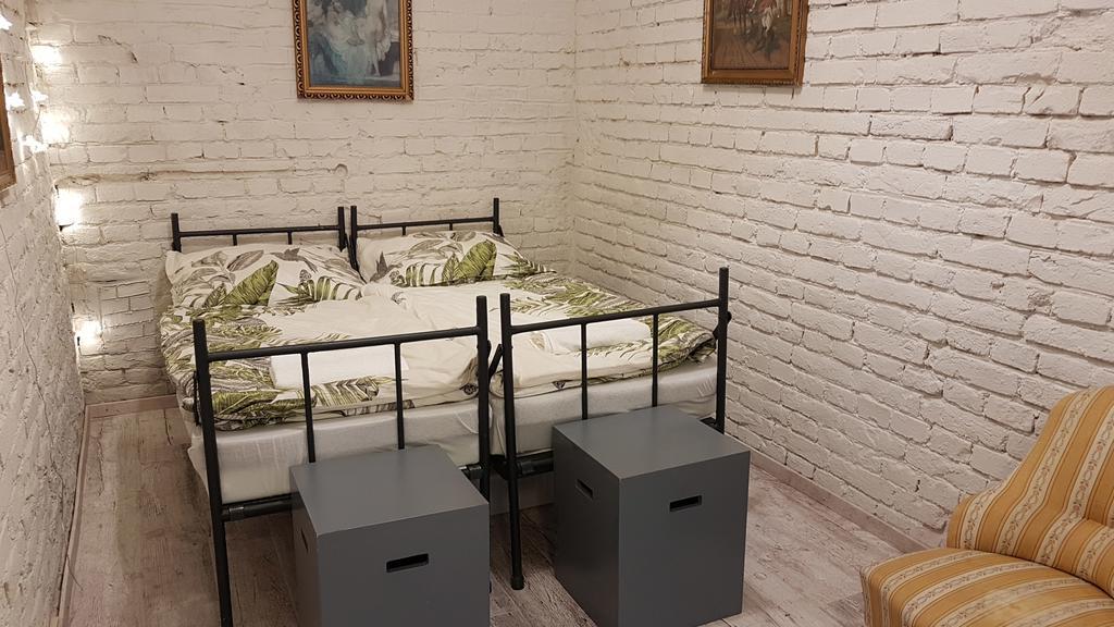 Bpr Wolf Apartment With Terrace บูดาเปสต์ ภายนอก รูปภาพ